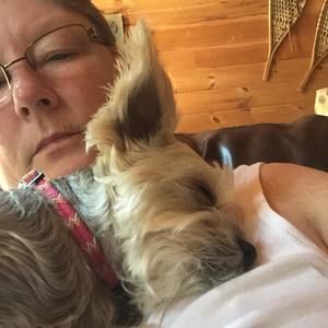 Meet your Posher, Loretta